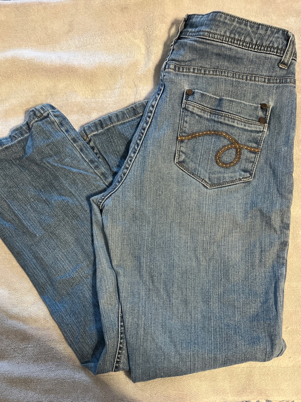 Light Blue Women's Boot Cut Jeans with Embroidered Pocket